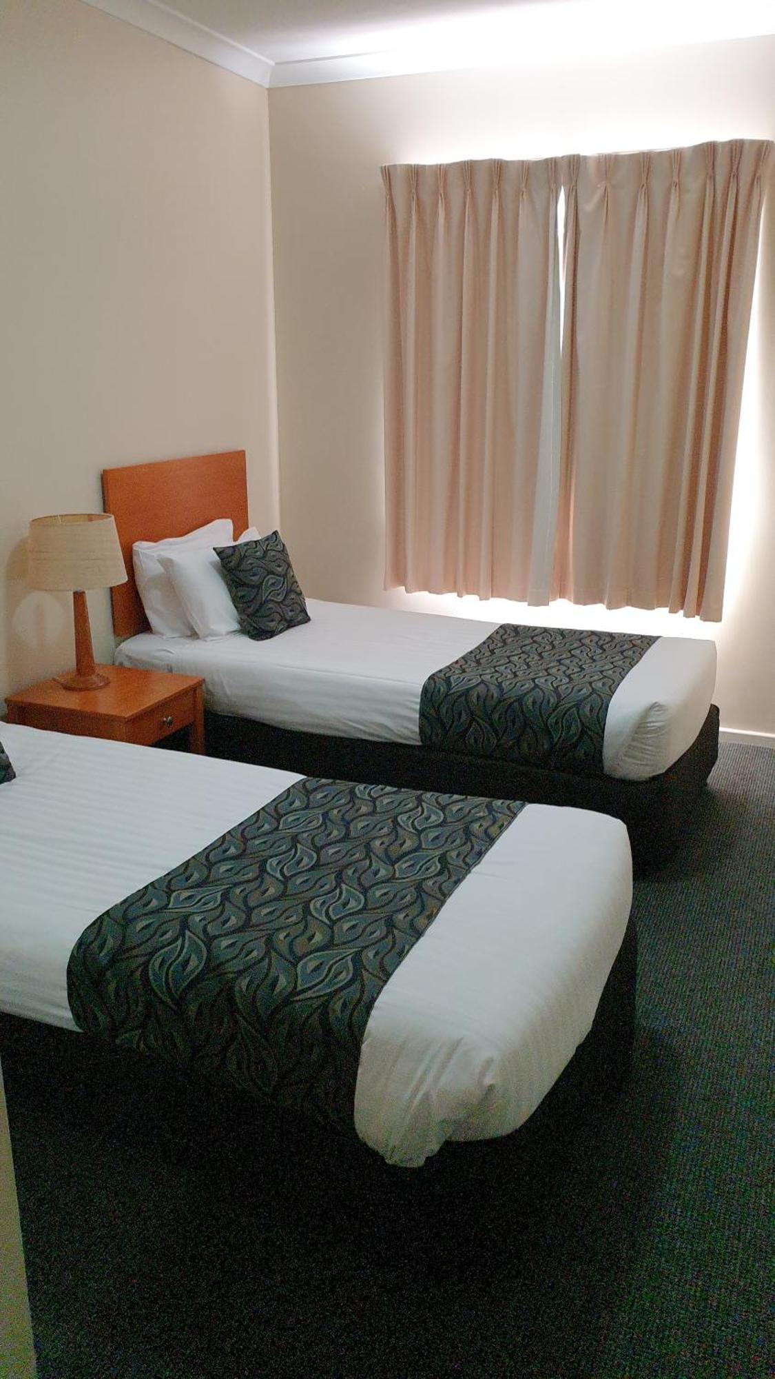 C Mandurah Apartment Resort Buitenkant foto